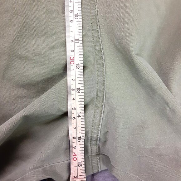 Sundance Womans Pants Size 16 Embroidered, Cargo Pockets, Belt, Zip Legs - Picture 5 of 10